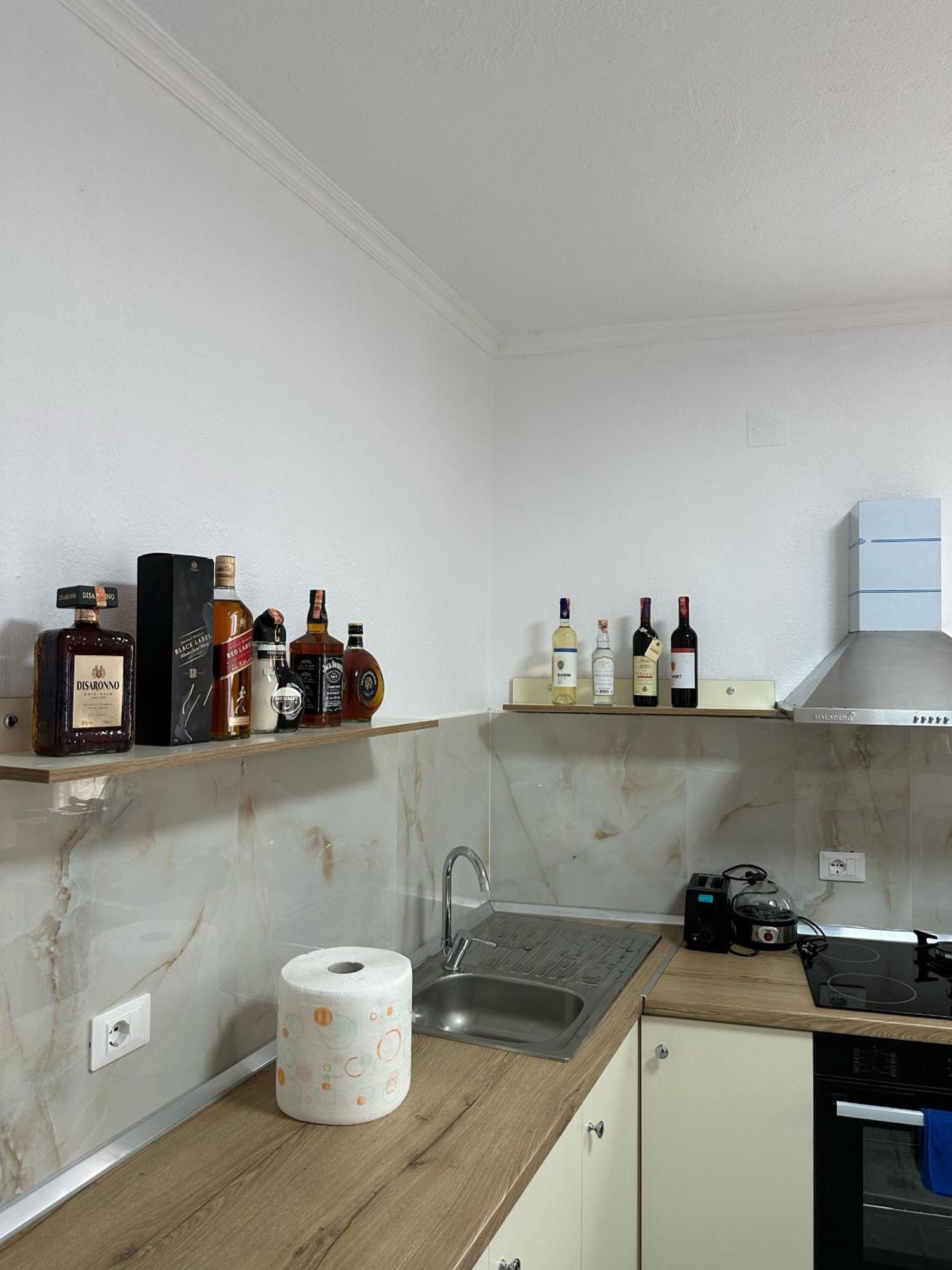 Villa Mefaja Krujë エクステリア 写真